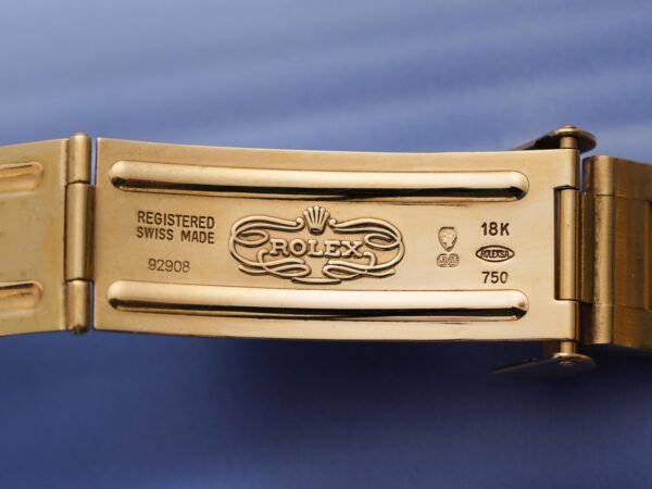 Rolex Submariner 16618LB